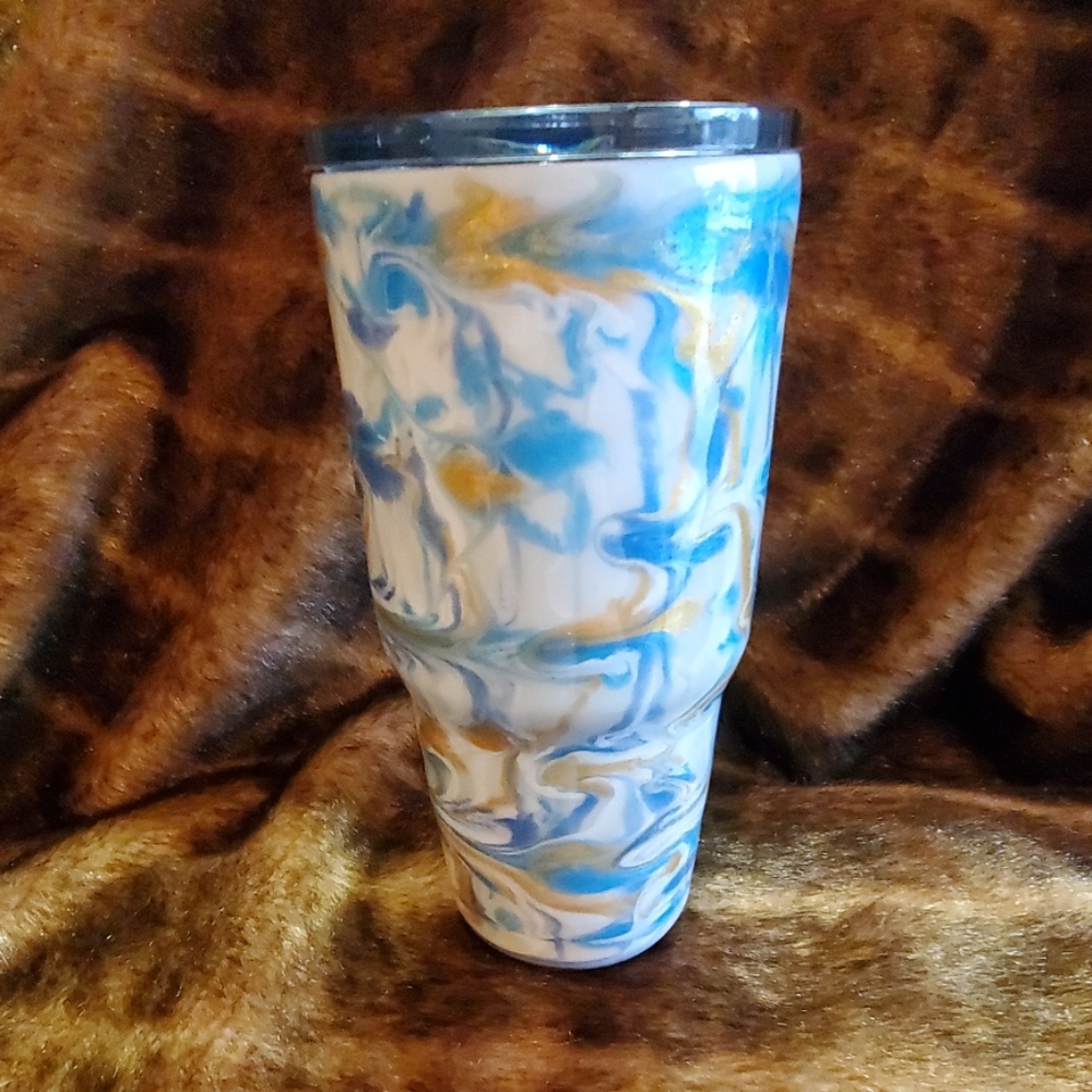 Custom Swirl Design Stainless Steel Tumbler.